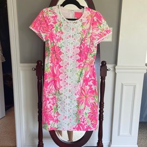 Beautiful Lilly, short sleeved dress. Worn once